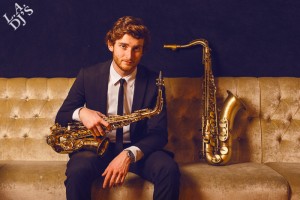 Tom Jacks On Sax