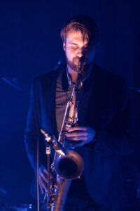 saxofonist Martijn, te boeken bij L.A.-DJ's te Utrecht